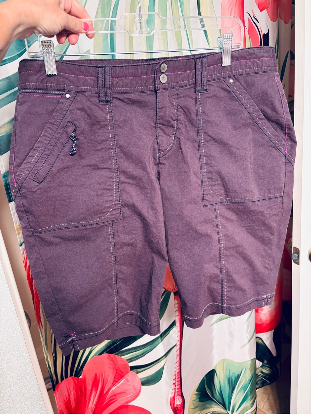 Title Nine Women’s Cargo Shorts in Plum Size 12